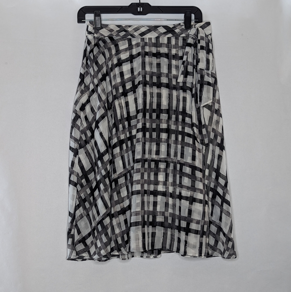 Elle Skirt Black White